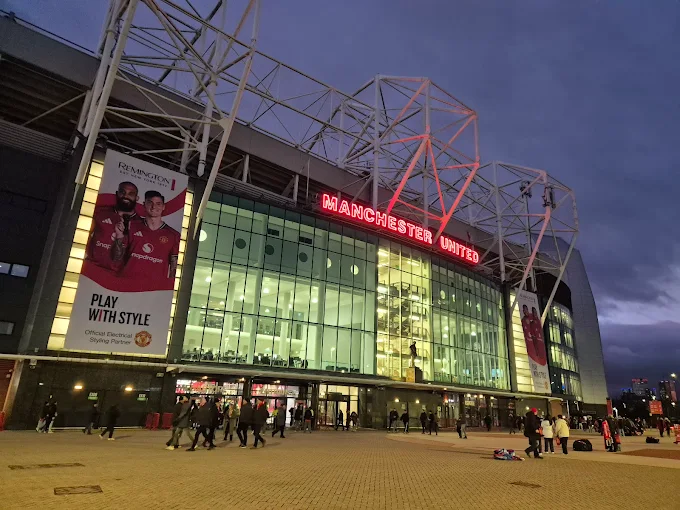 Old Trafford: The Definitive History Of Manchester's Theatre Of Dreams